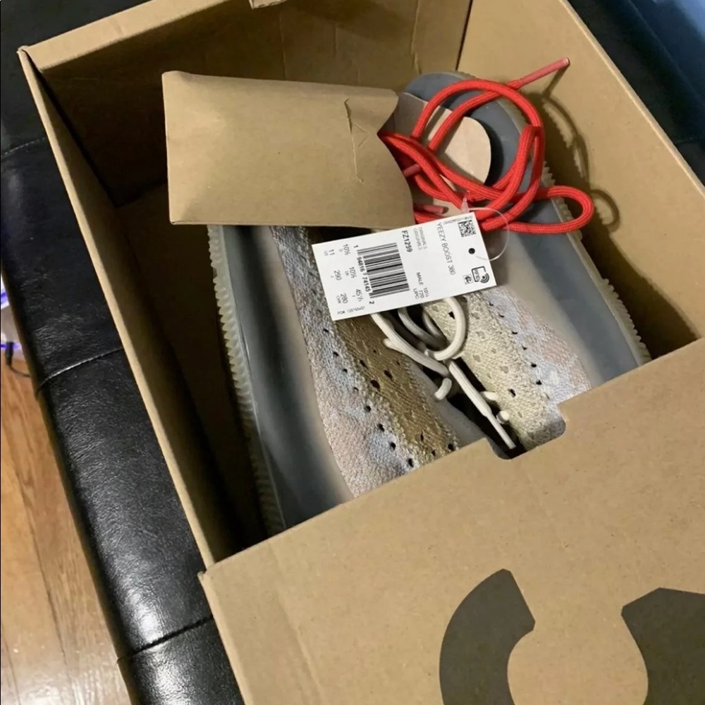 Yeezy boost 380 pepper